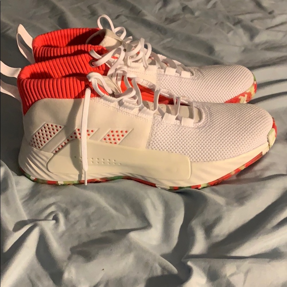Adidas Dame 5 “All skate”
